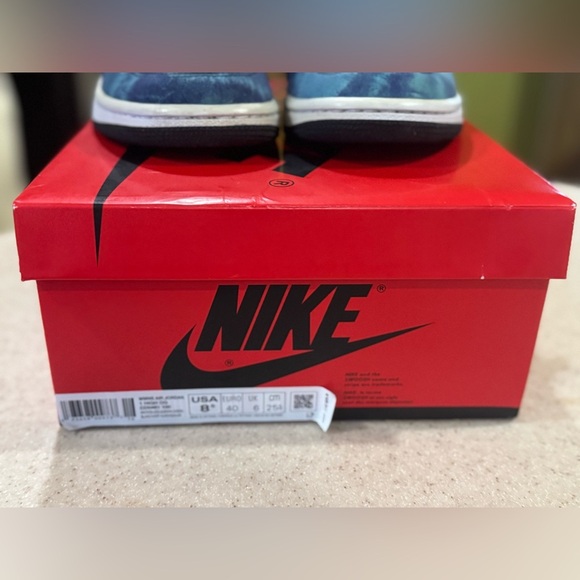 Jordan 1 Retro High Tie Dye OG - Picture 12 of 14